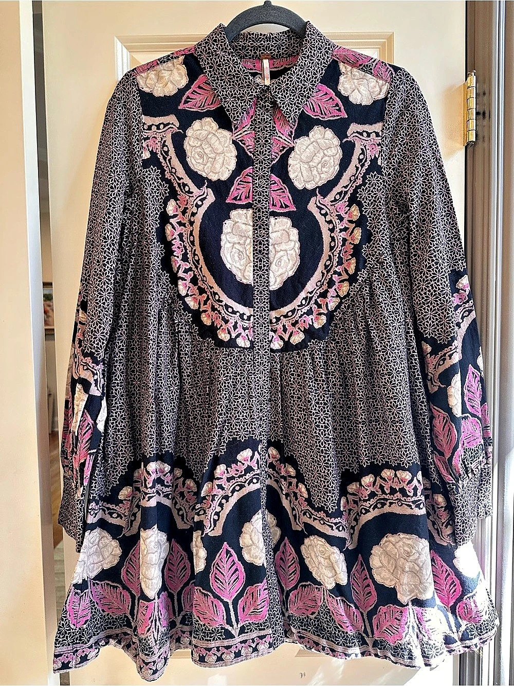 Free People Floral Tunic / Snap Front Black & Pink Boho Dress